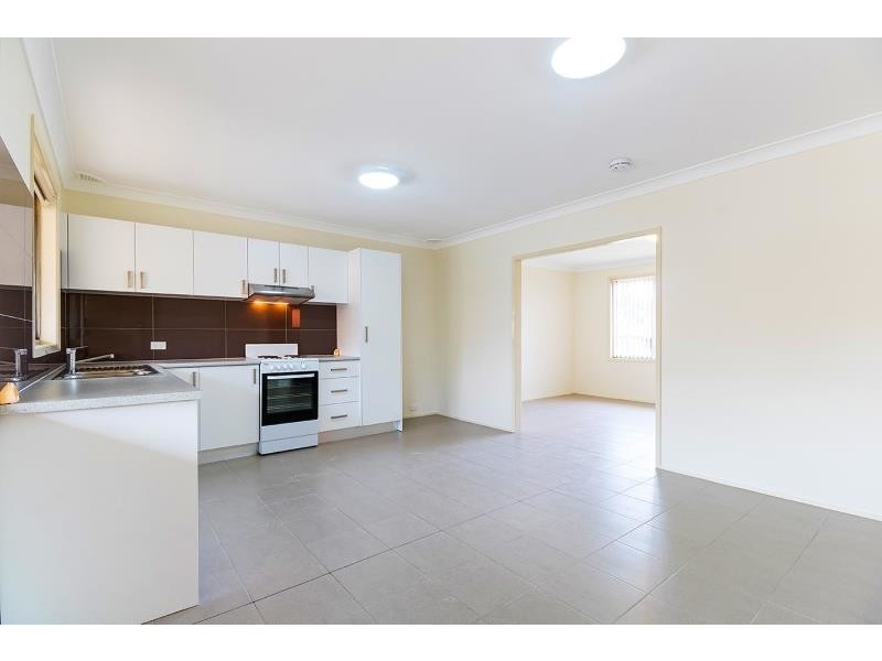 49 Musgrave Crescent, Fairfield West NSW 2165